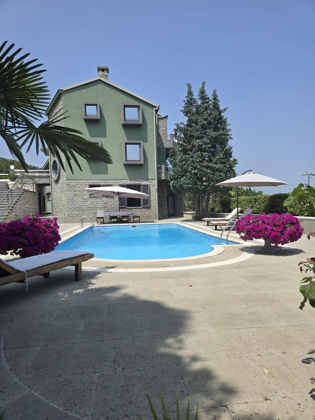 Luxury With Private Pool And 2 Bedrooms In Bay View Opatija